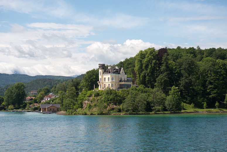 Wörther See a zámek Reifnitz