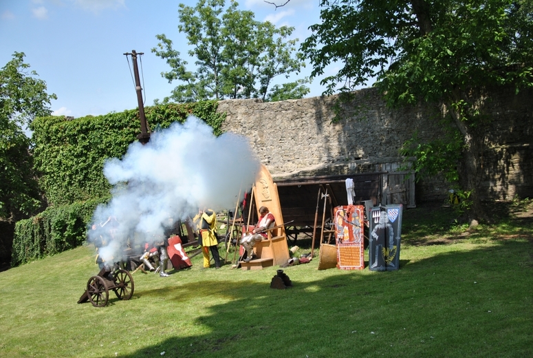 Rytířské vystoupení na hradě Hukvaldy